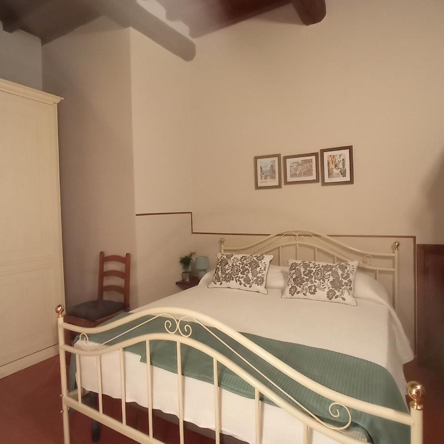 La Guelfa 64 Apartment ปอนตาสซิเอเว ภายนอก รูปภาพ